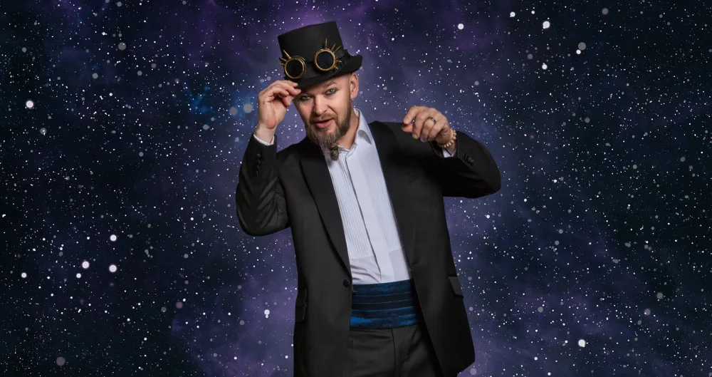 Dřív lákal na výnosné projekty, po nichž zůstali zklamaní investoři. Teď král multilevelu sází na výdělky ze stromů.