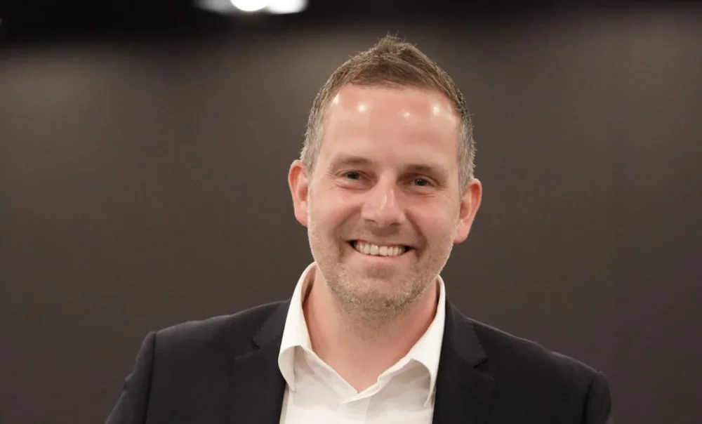 Mistrem světa v míchání nealko nápojů se stal Martin Vogeltanz z Česka.