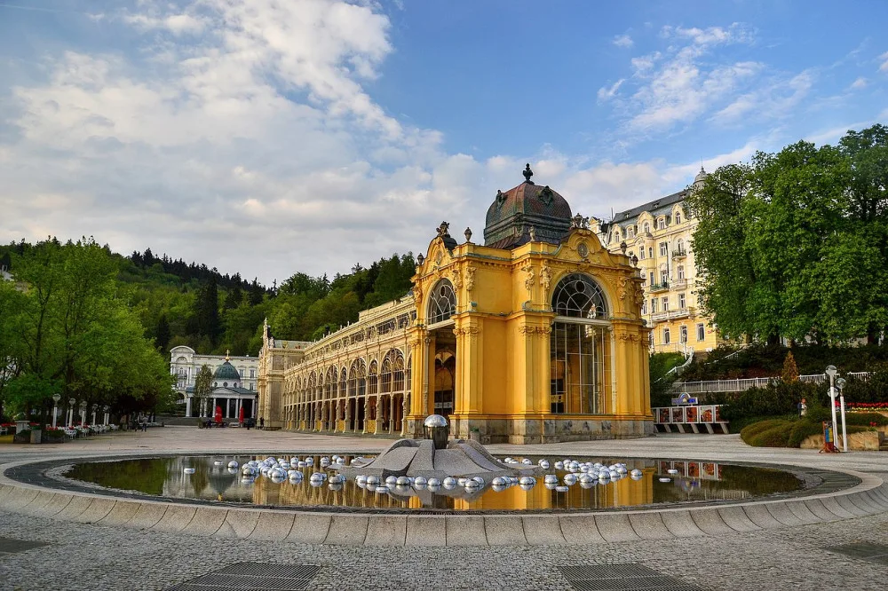 Knižní festival v Mariánských Lázních bude letos už v červnu a bude o den delší, informovali pořadatelé