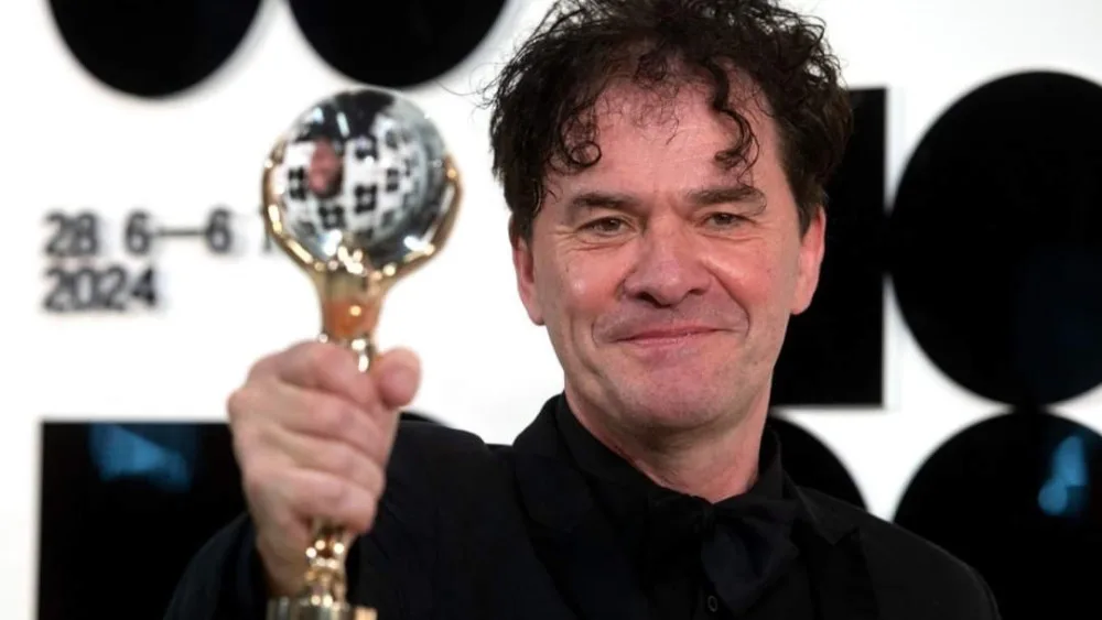 Křišťálový glóbus na festivalu v Karlových Varech získal dokument Náhlý záblesk hlubších věcí