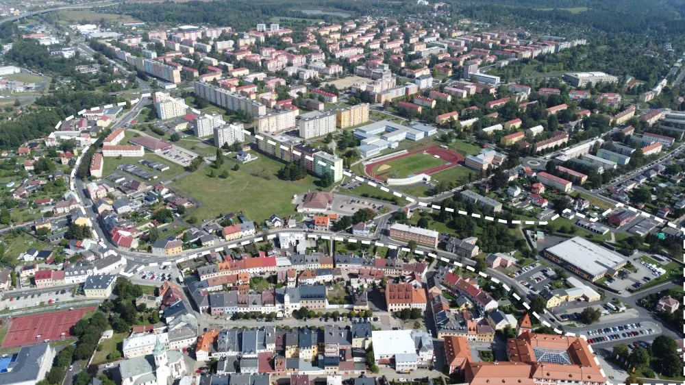 Město Ostrov upraví nájmy a plánuje bytovou výstavbu v nové části Vlečka