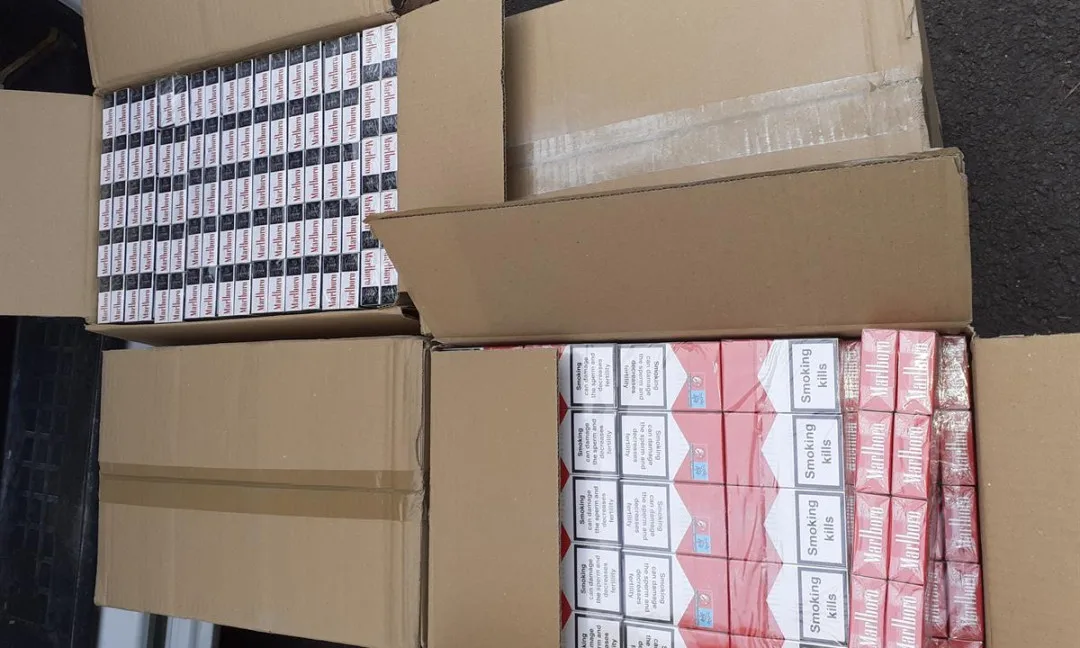 Celníci zajistili při silniční kontrole 300 tisíc kusů neznačených cigaret. Daňový únik činil 1,3 milionu korun