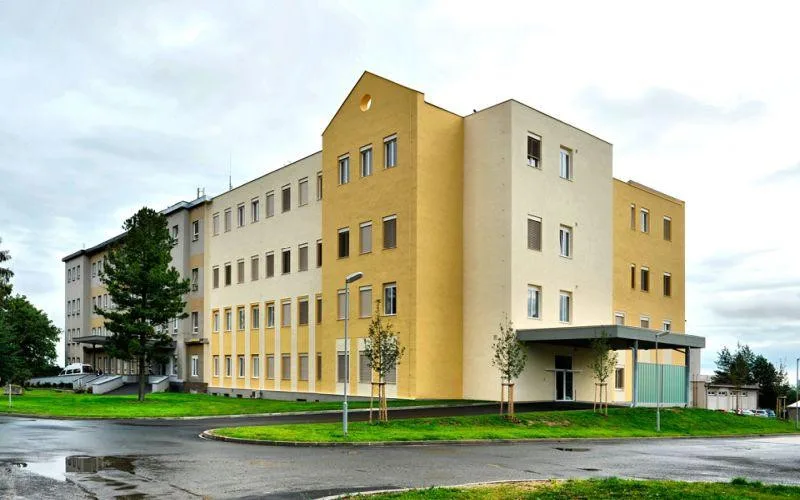 Chebská nemocnice připravuje rekonstrukci oddělení onkologie, vznikne tam i nová zubní klinika