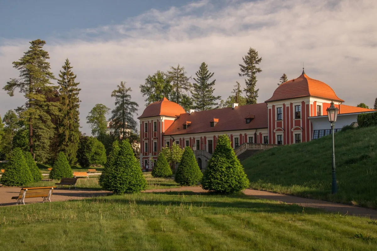 Oranžerie v Paláci princů v Ostrově bude mít nový vchod, vyjde na milion korun.