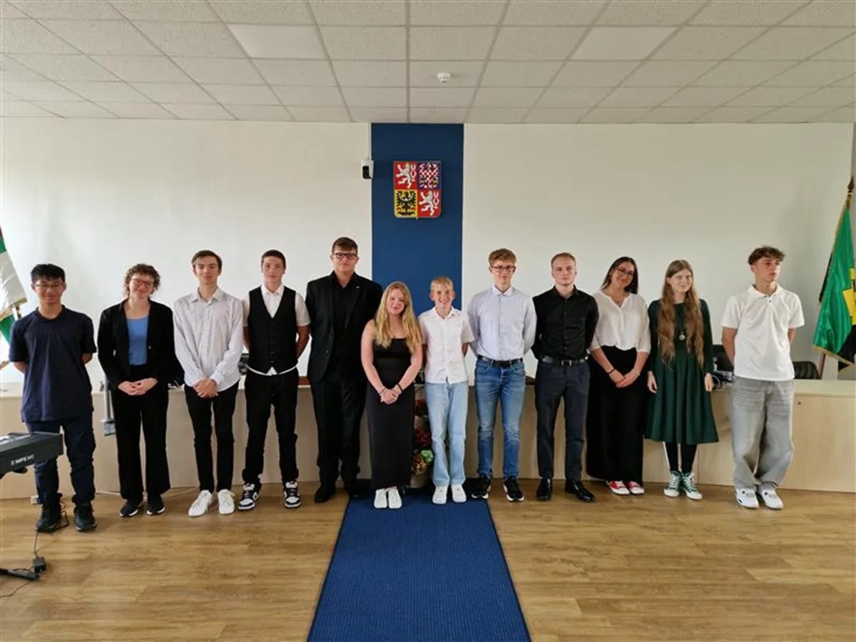 V Sokolově se mimořádně úspěšní žáci a studenti dočkali slavnostního ocenění. Foto: Se svolením města Sokolov