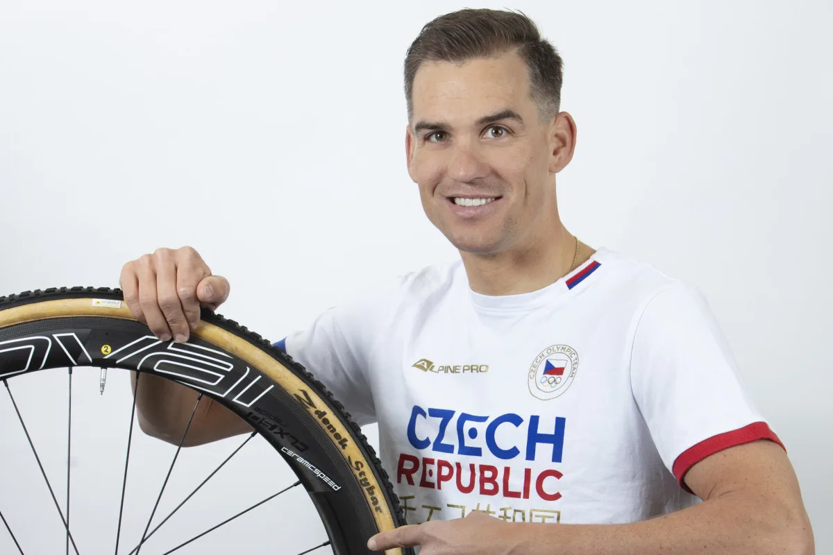 Bývalý cyklista Štybar si poprvé vyzkouší triatlon, chystá se do Karlových Varů.
