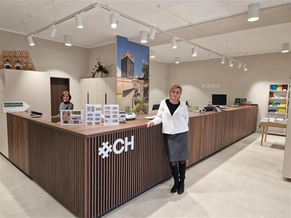 Turistické infocentrum v Chebu je po rekonstrukci za osm milionů opět otevřené. Foto: Se svolením města Cheb