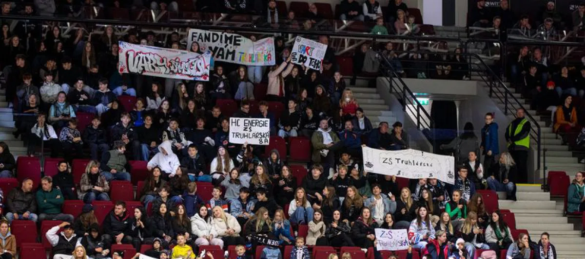 Energie se utká s Třincem v poledne. Bude to utkání jen pro karlovarské školáky. Foto: Se svolením HC Energie Karlovy Vary