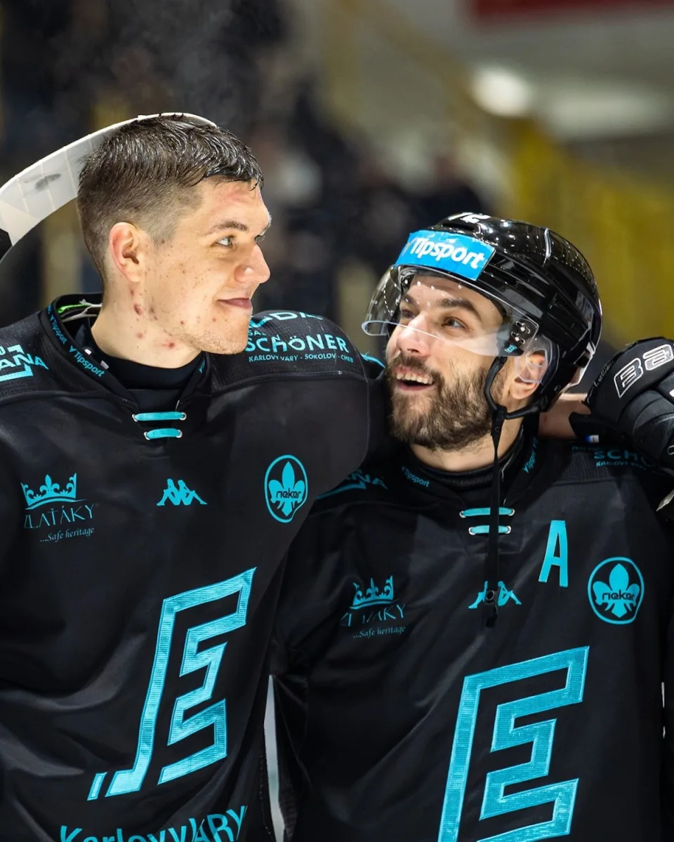 Karlovy Vary potřetí v sezoně porazily Litvínov a slaví čtvrtou výhru v řadě.