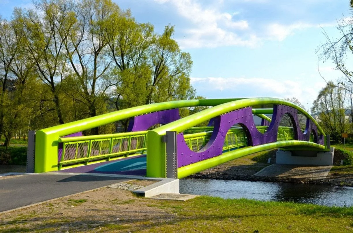 Oprava zvedací lávky přes Ohři u meandru v Karlových Varech omezí pěší i cyklisty. Foto: Stavby Karlovarského kraje