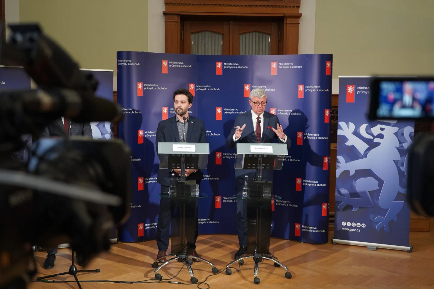 Mercedes-Benz postaví v Chebu závod