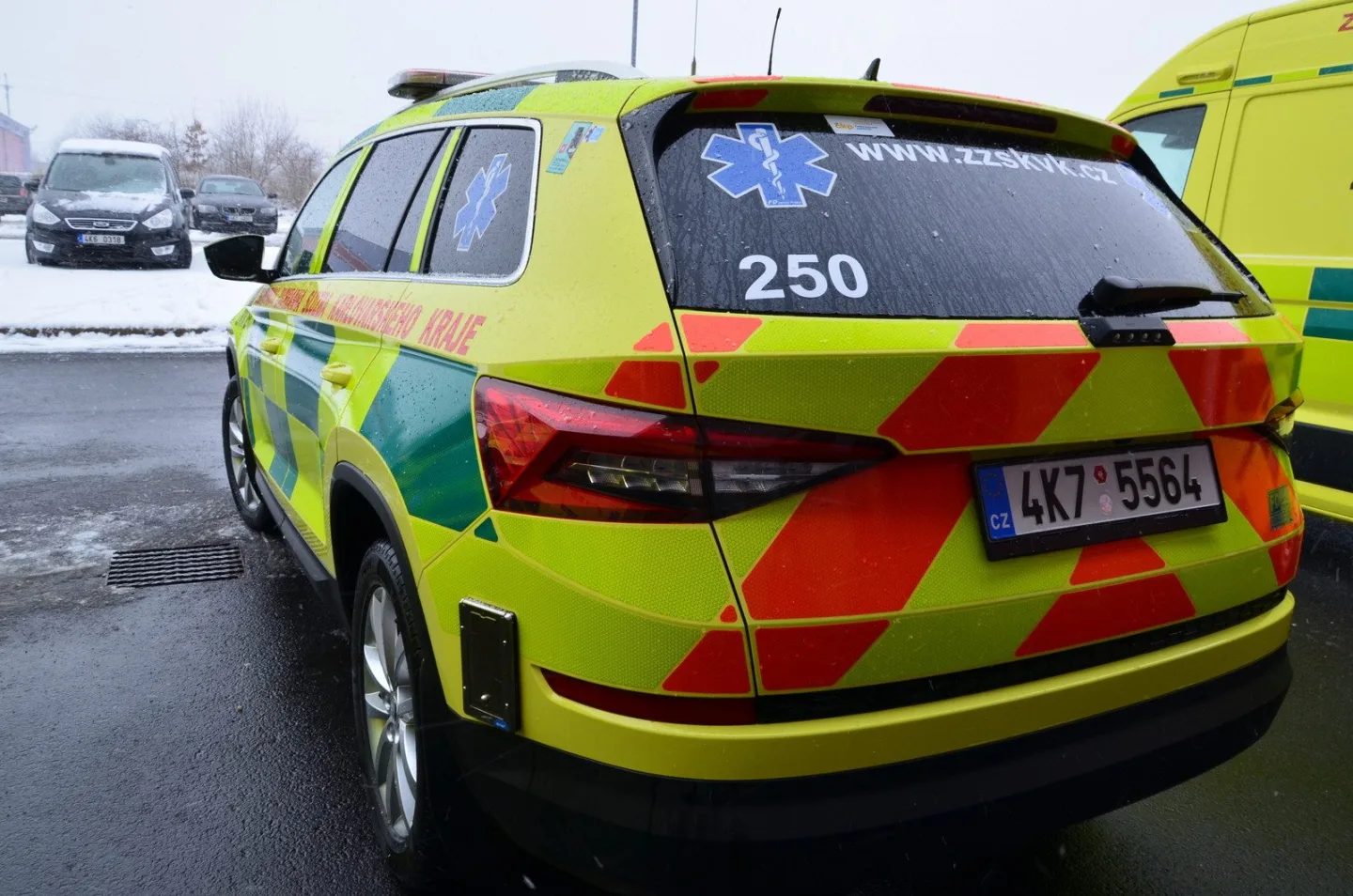 Karlovarský kraj chystá stavbu nové základny záchranné služby v Teplé