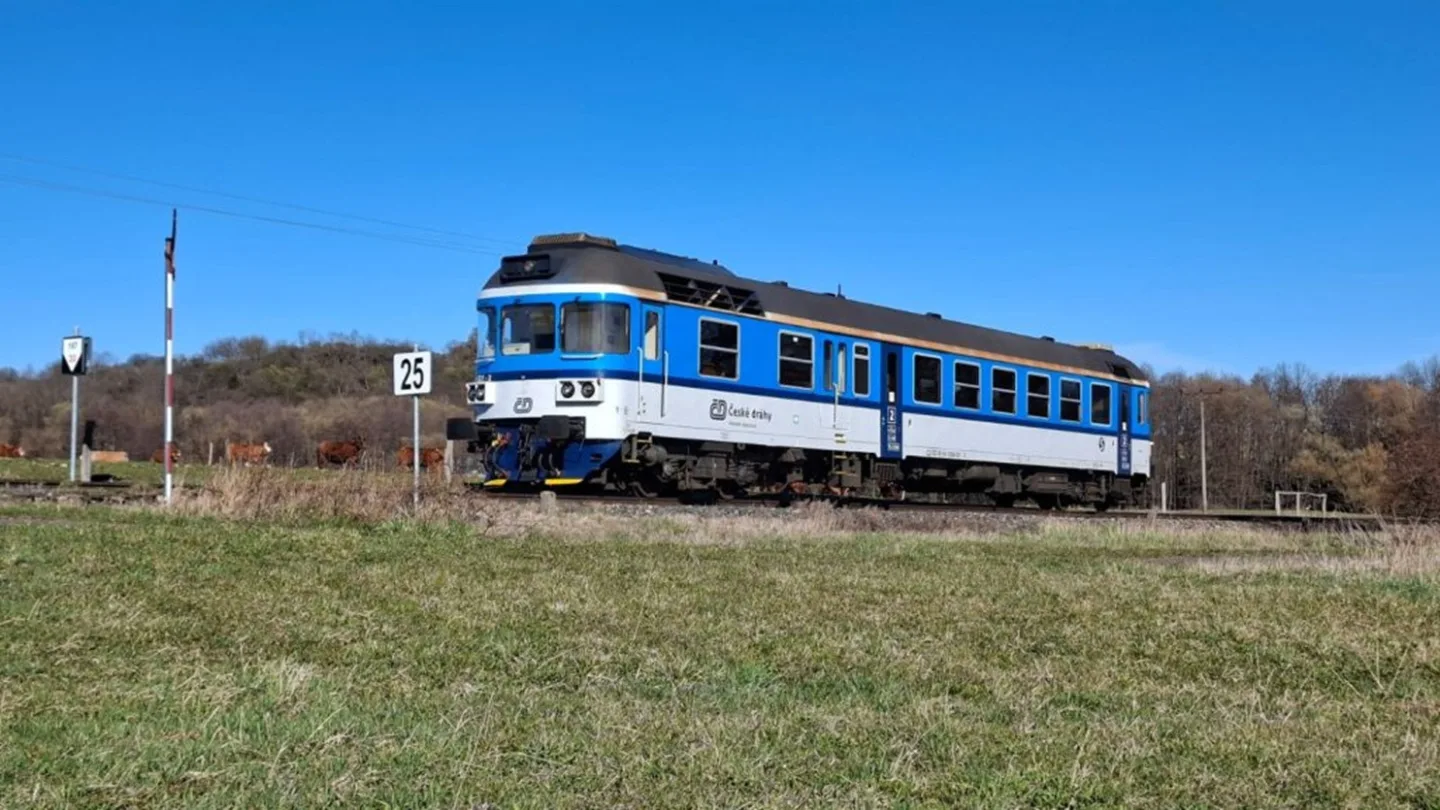 Do Bochova budou opět jezdit osobní vlaky, hlavně pro turisty. Foto: PID