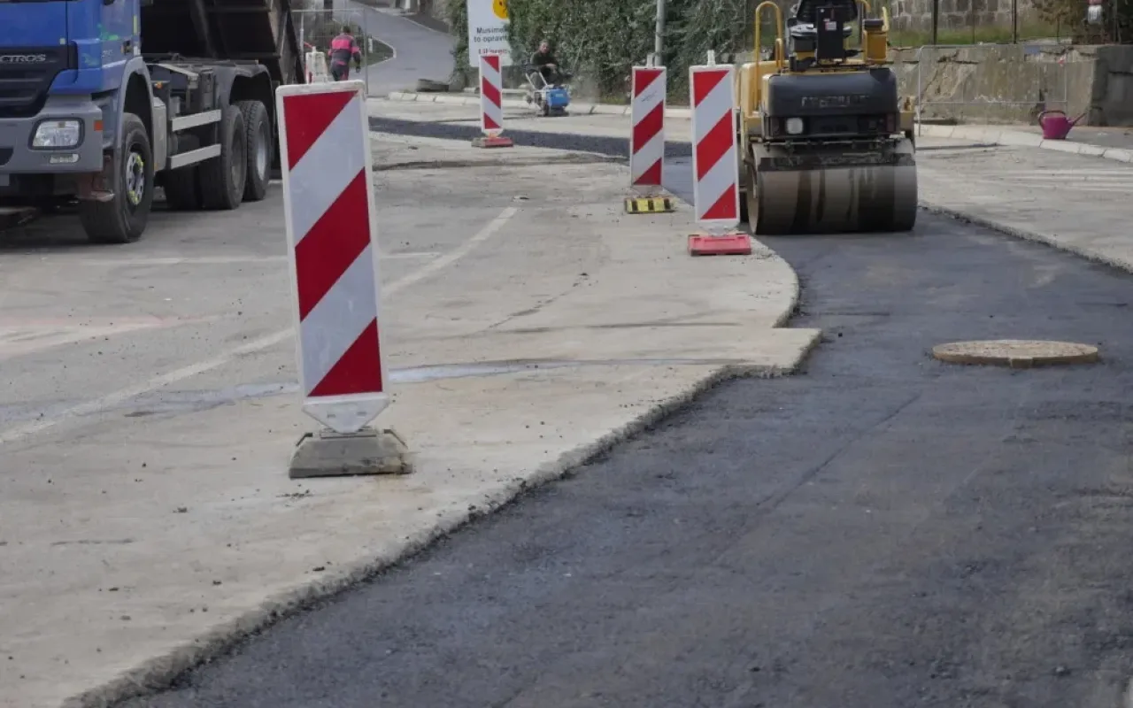 Opravy silnic v kraj výpadek peněz od státu neohrozí, říká náměstek hejtmana