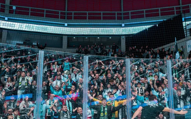 Čtvrtfinále extraligového play-off HC Energie Karlovy Vary - Bílí Tygři Liberec