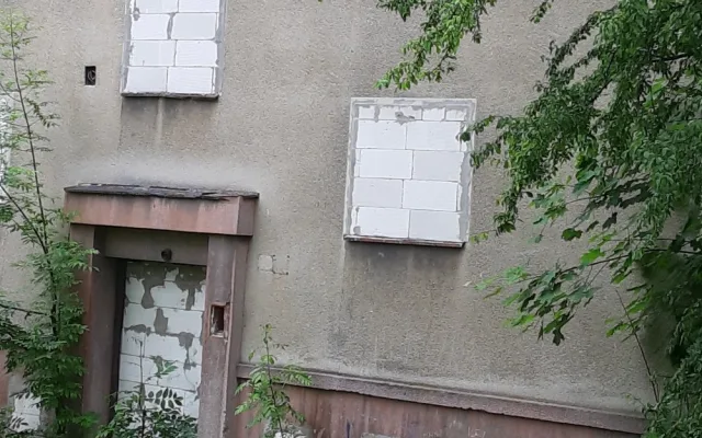Město Sokolov chce koupit další tři neobyvatelné objekty od Sokolovské uhelné