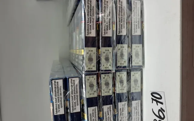 Celníci zabavili více než sto tisíc cigaret, které musí zlikvidovat