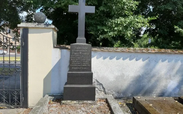Postarat se o svoji historii je slušnost, říká starosta Ostrova Jan Bureš