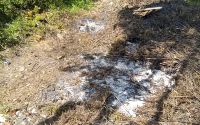 Vážné popáleniny utrpěl jeden člověk, který se pokoušel benzínem zapálit odpadky na zahradě