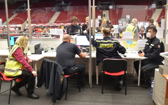Karlovarský kraj zvládá řešit uprchlickou krizi díky maximálnímu nasazení všech týmů