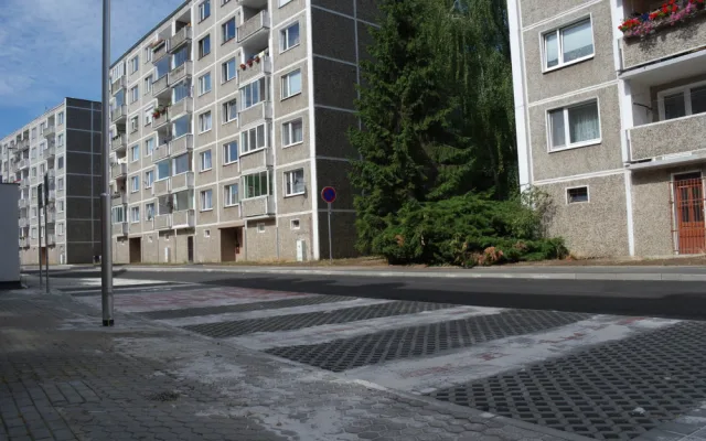 Oprava ulice Lidické nábřeží v Sokolově za téměř 13 milionů korun je hotová