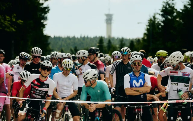 Prosluněná náročná výzva. Peloton Road Classics podruhé dobyl Klínovec.