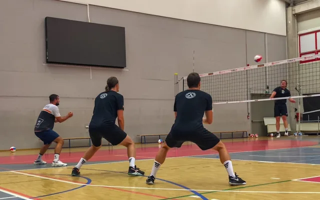 VK ČEZ Karlovarsko vstupuje do 1. ligy a nabídne fanouškům domácí zápasy zdarma.