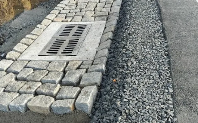 FOTO: Do konce listopadu skončí omezení u Okrouhlé, jízda tam bude komfortnější