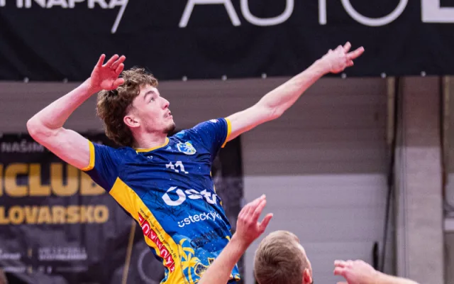 FOTO: Karlovarští volejbalisté mají nabitý program, přesto postoupili do finále