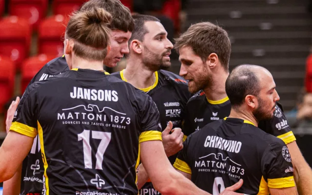 FOTO: Karlovarští volejbalisté mají nabitý program, přesto postoupili do finále
