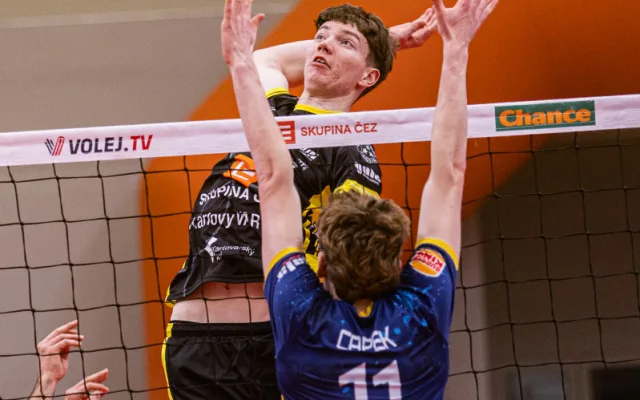 FOTO: Karlovarští volejbalisté mají nabitý program, přesto postoupili do finále