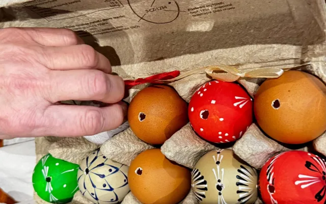 Malované kraslice, hra pro děti i velikonoční jarmark. Ostrov zve na pestrý velikonoční program