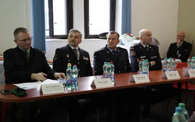 Premiér Babiš navštívil Karlovarský kraj, zaměřil se na zdravotnictví i záchranný systém