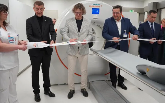 Premiér Babiš navštívil Karlovarský kraj, zaměřil se na zdravotnictví i záchranný systém