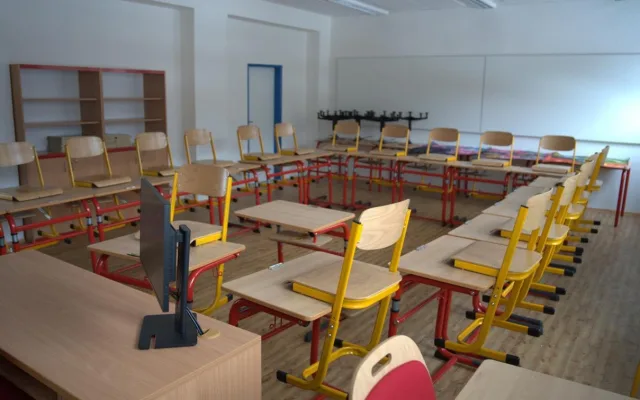 FOTO: Škola v Karlových Varech má po výrazné modernizaci lepší přístup i učebny
