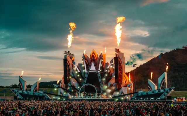 Let It Roll přiveze Chase &amp; Status, Pendulum LIVE i 130 zahraničních umělců