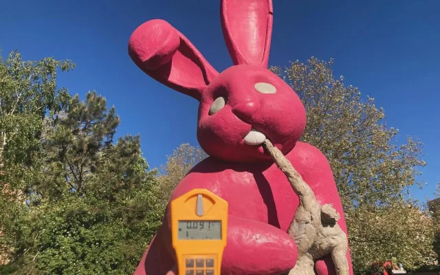 Radioaktivita na nádražích i v centru měst, projekt lovců záření mapuje žhavá místa ČR