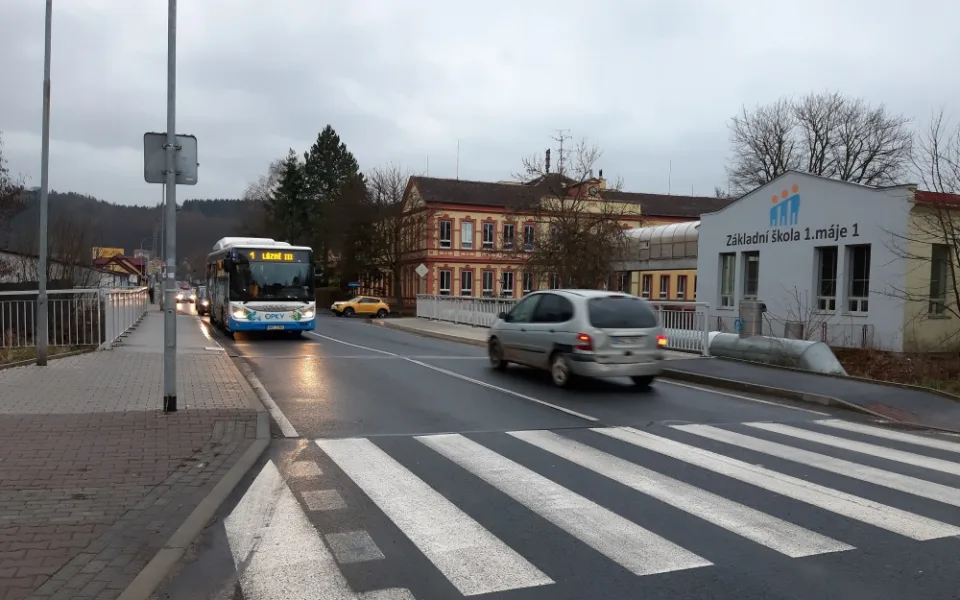 Most kpt. Jaroše v Karlových Varech - Dvorech