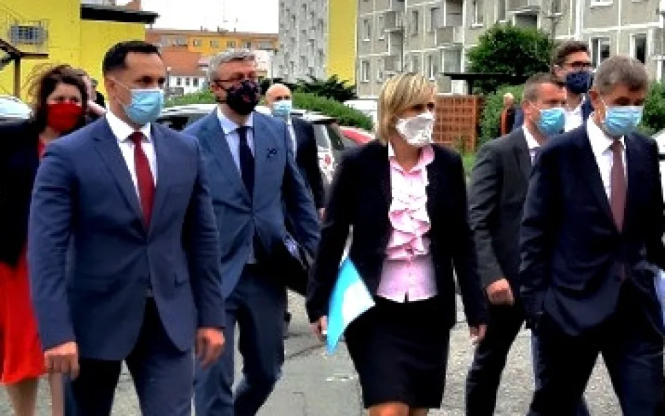 Premiér a ministři na dnešní návštěvě v Sokolově