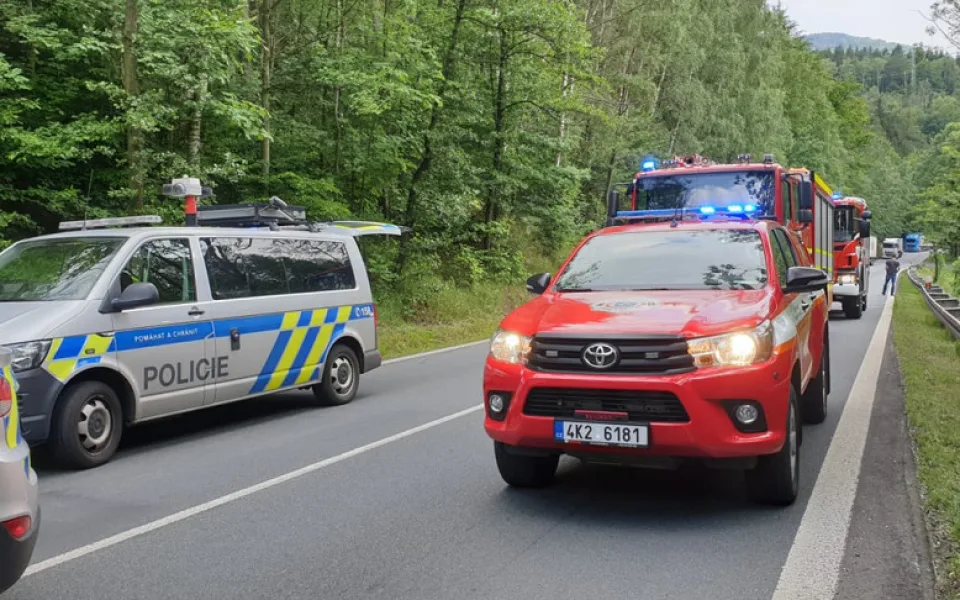 Další tragická nehoda, motorkáře už se nepodařilo zachránit
