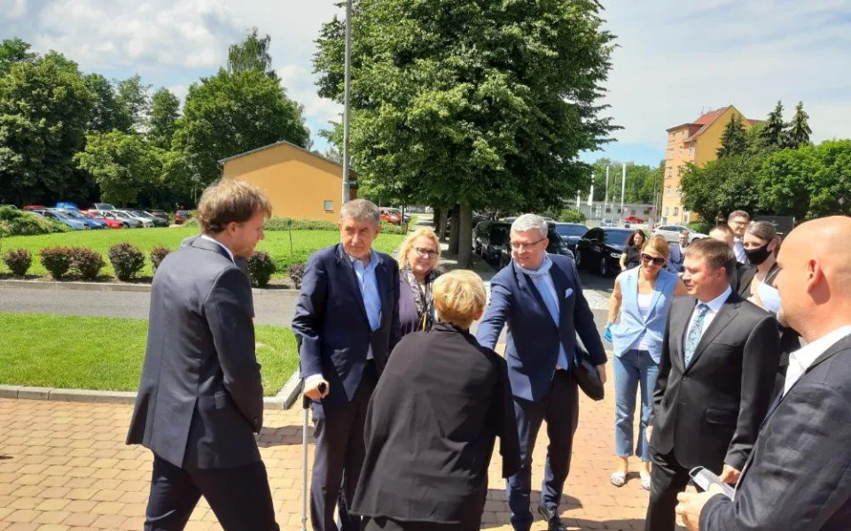 Premiér Babiš opět navštívil Karlovarský kraj