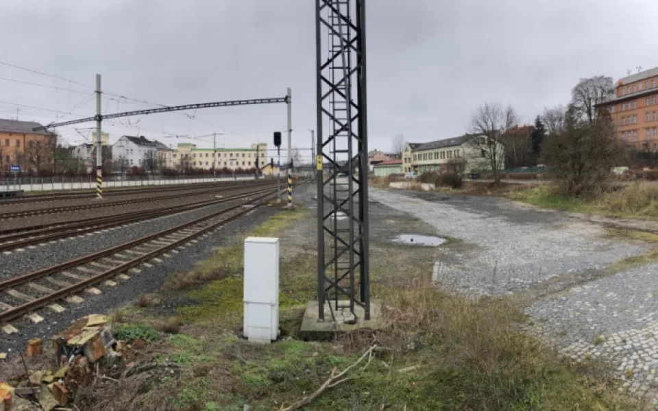 Trať, kde umírali lidé, nyní ohlídají chytré kamery. Soutěž Slepá místa zná vítěze