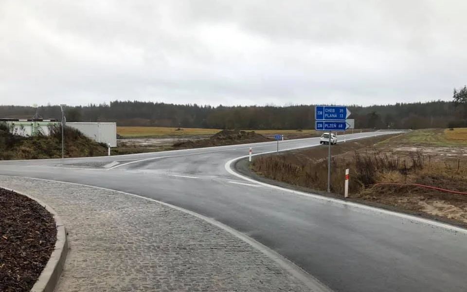 Dnes odpoledne byl otevřen silniční obchvat Mariánských Lázní