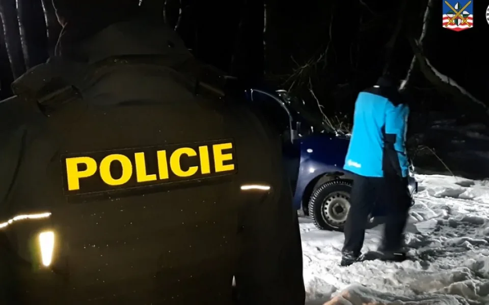 Dvojnásobná vražda i vážné pobodání, kriminalisté v kraji mají napilno