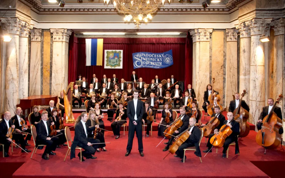 Kraj podpořil vydání publikace věnované historii Západočeského symfonického orchestru