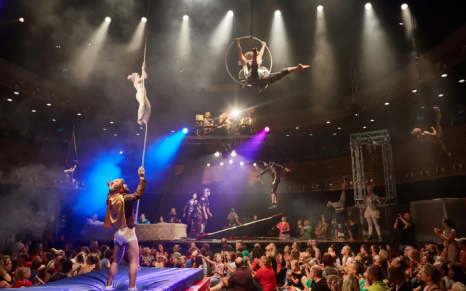 Cirk-UFF bude! Přiveze i akrobaty z Cirque du Soleil