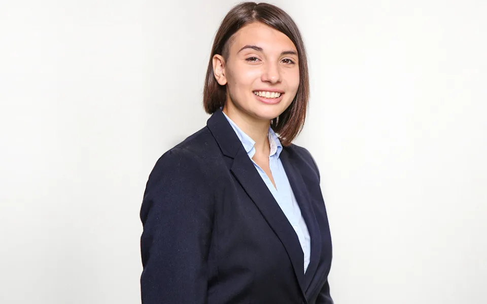 Studium univerzity v Nizozemí je atraktivní alternativou k USA nebo Británii, navíc je finančně dostupnější, říká absolventka z Chebu Michaela Mrázková.