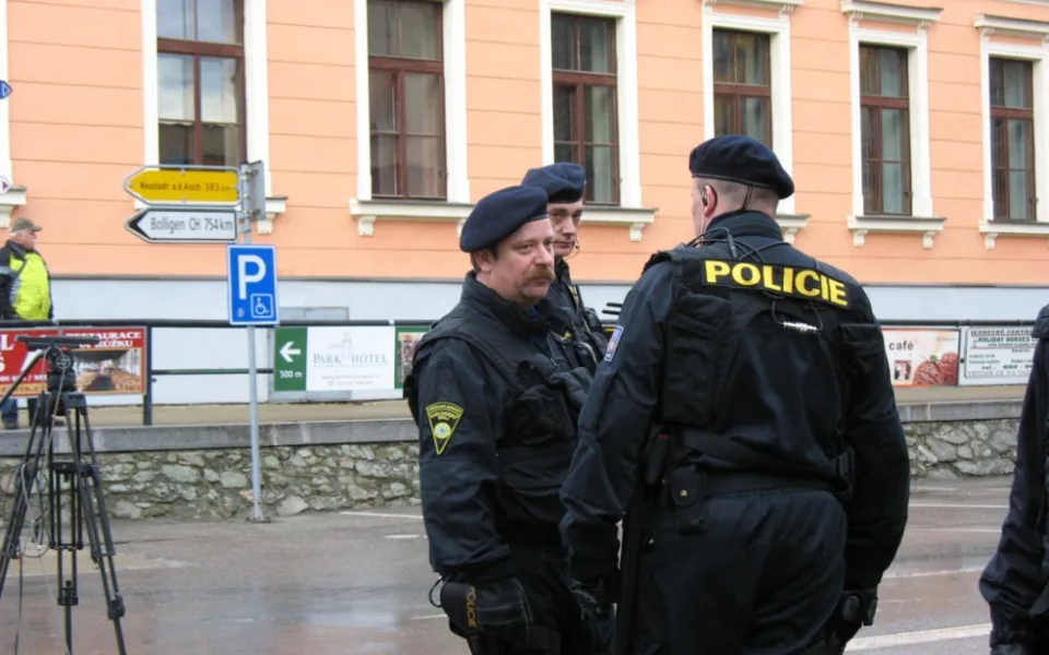 Instruktáž k policejnímu opatření.
