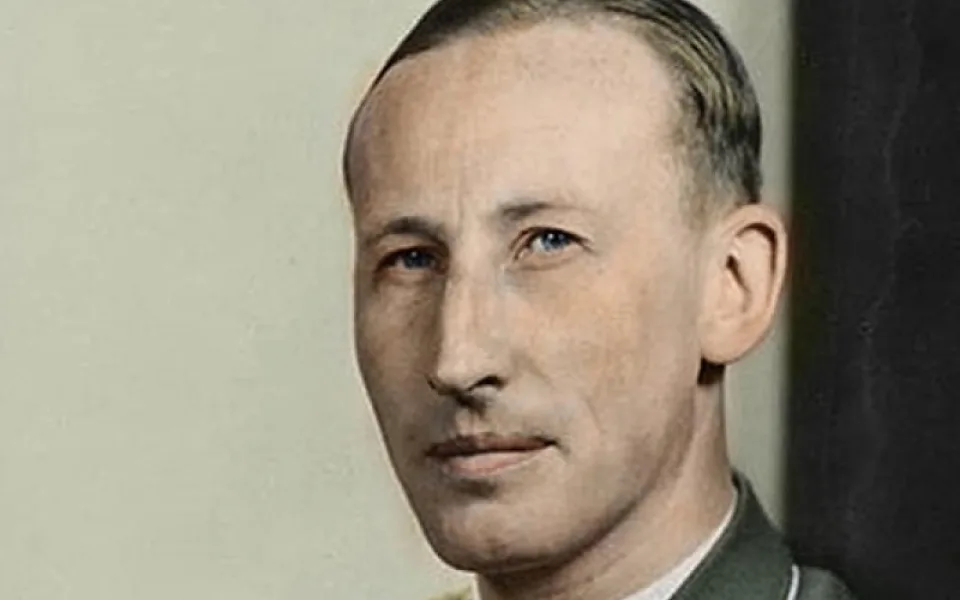 Čechy převychovat, nebo postavit ke zdi. Před 80 lety převzal správu českých zemí Heydrich.