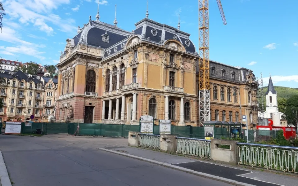 Císařské lázně při rekonstrukci 